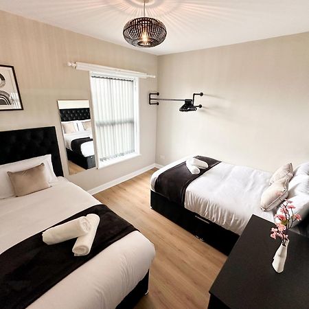 2 Bedroom House 10 Mins To City Centre & Albert Dock Ливърпул Екстериор снимка